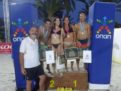 Βούλγαρη και Μπάρκας νικητές στο Silver μεικτό του Beach Volley League 2019