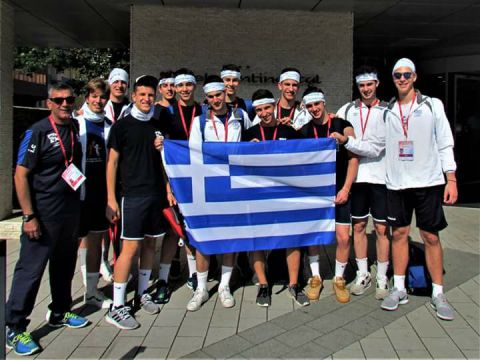 Με το δεξί η Ελλάδα στο Παγκόσμιο σχολικό